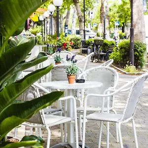 https://hotel-fattori.emilia-romagnahotels.net