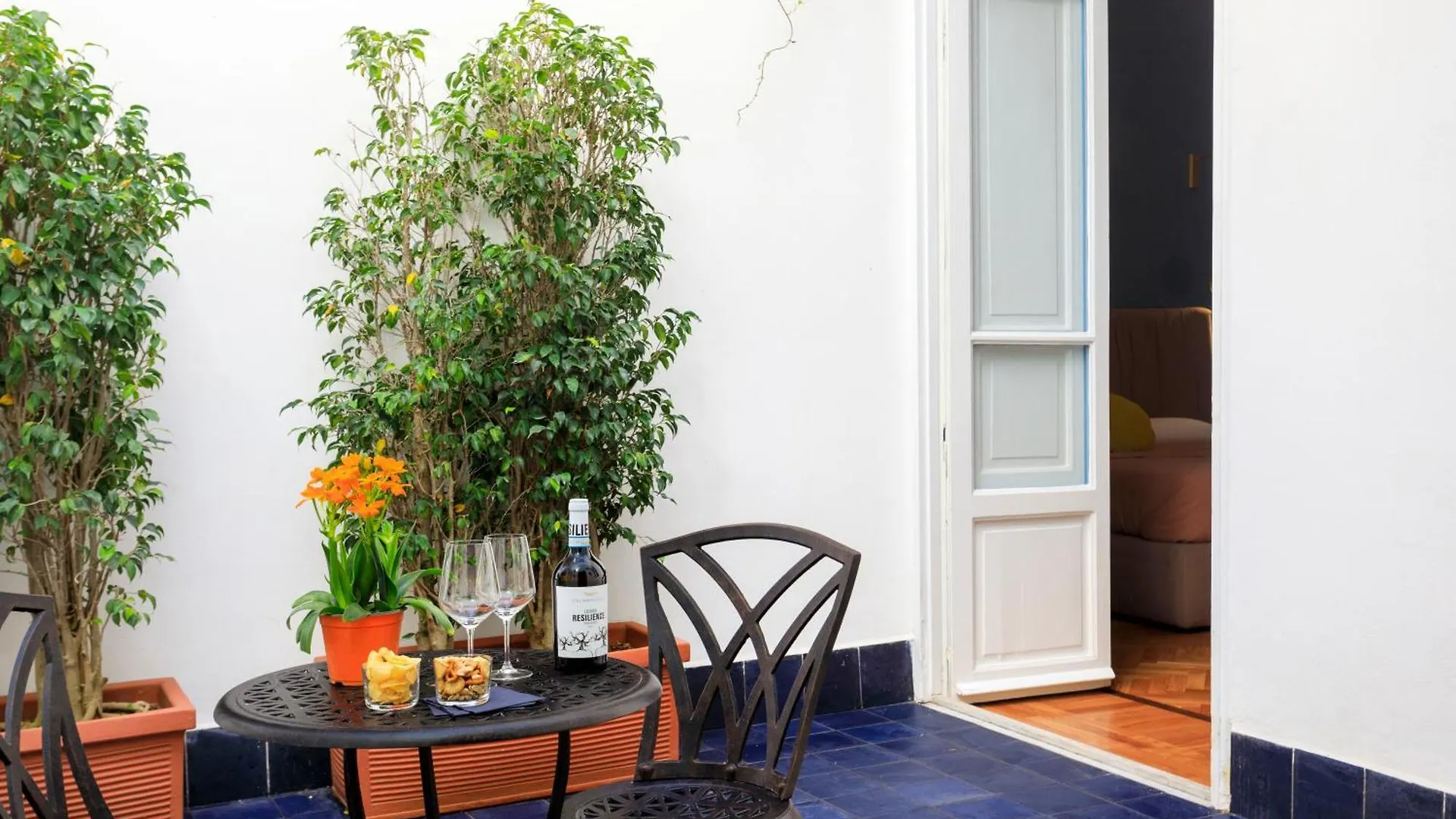 Belmonte Luxury Rooms - Lr Collection Palermo 0*,